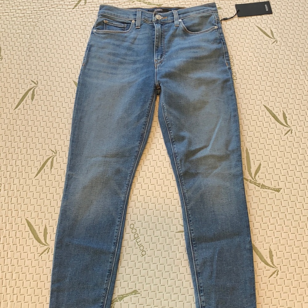 NWT Hudson Barbara High Waist Super Skinny Ankle - Size 28 - medium wash